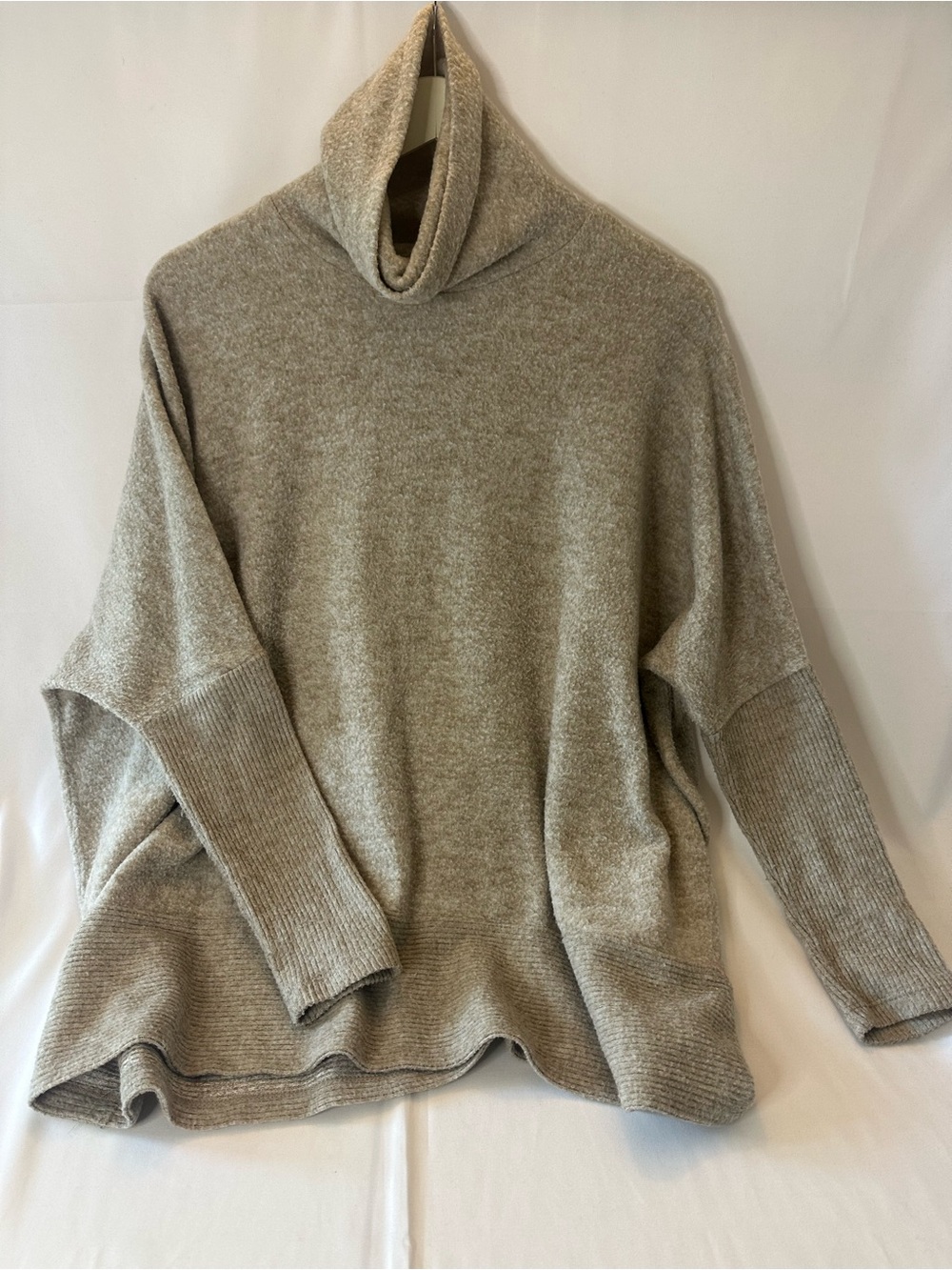 Zenana Hi-Low cowl Neck oversized sweater shirt size L/XL Taupe